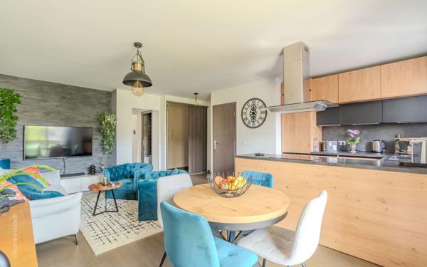 Appartement à vendre    3 pièces • 56 m2 Livry-Gargan