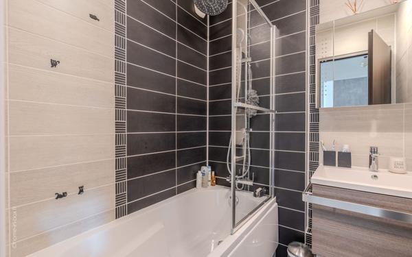 Appartement à vendre    3 pièces • 56 m2 Livry-Gargan