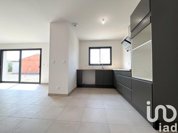 Maison 4 pièces de 85 m² à Bize-Minervois (11120)