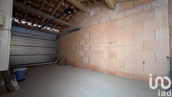 Maison 4 pièces de 85 m² à Bize-Minervois (11120)