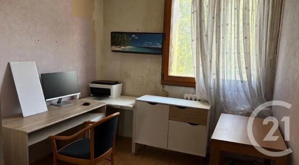 Appartement F4 à vendre  4 pièces - 77,68 m 2   CHEVILLY LARUE  - 94