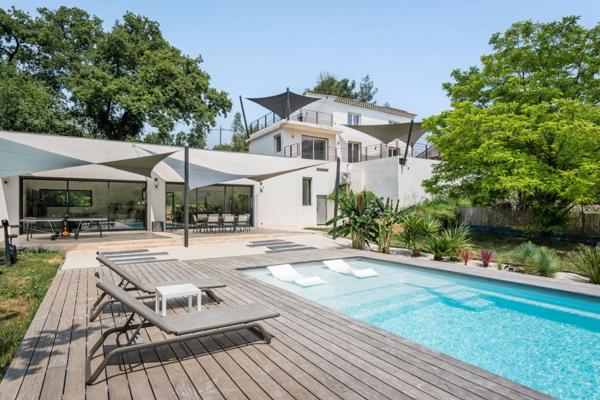 Maison à vendre 5 pièces AUBAGNE (13)