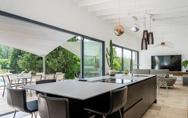 Maison à vendre 5 pièces AUBAGNE (13)