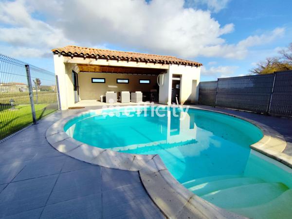 Maison
         8 pièces
        - 187 m² Exclusivité 281 900 € *