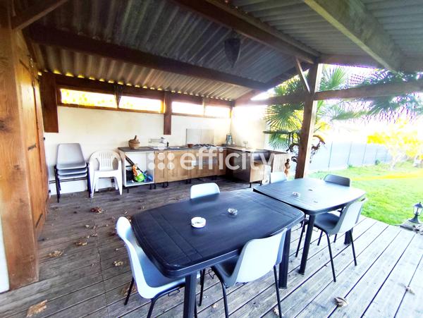 Maison
         8 pièces
        - 187 m² Exclusivité 281 900 € *