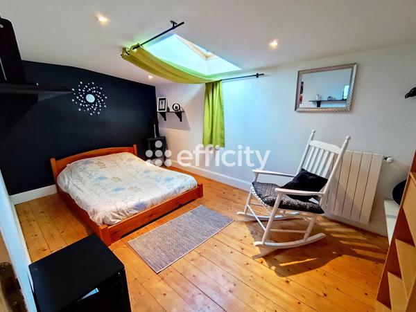 Maison
         8 pièces
        - 187 m² Exclusivité 281 900 € *