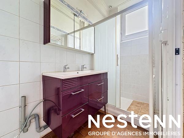 A Vendre : 01140 THOISSEY - Maison de village 2 chambres + grenier aménageable - Centre-ville