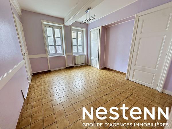 A Vendre : 01140 THOISSEY - Maison de village 2 chambres + grenier aménageable - Centre-ville
