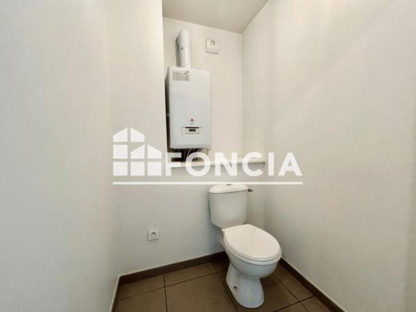 Location Appartement 4 pièces 80.2 m² - 8 RUE ROMY SCHNEIDER Saint Priest 69800