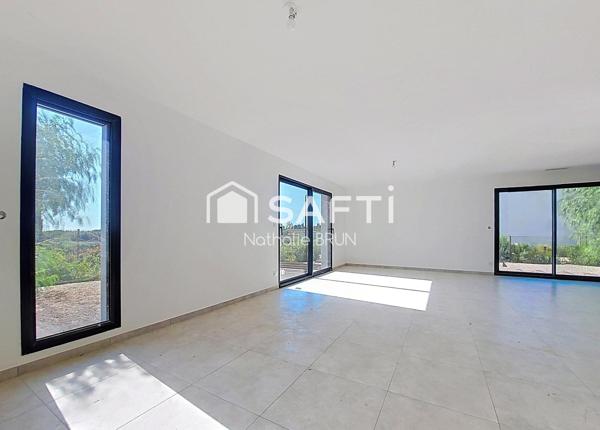 Villa neuve T5 de 135 m² sur 350 m² de terrain