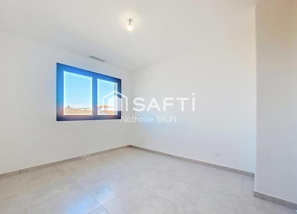 Villa neuve T5 de 135 m² sur 350 m² de terrain