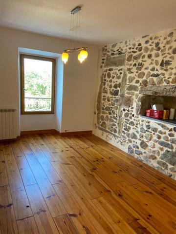 Maison St Eusebe 7 pièce(s) 190 m2