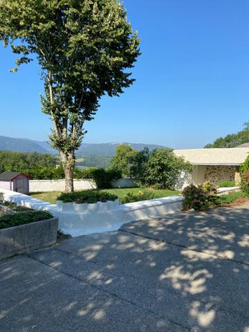 Maison St Eusebe 7 pièce(s) 190 m2