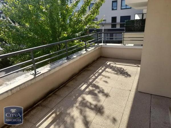 Appartement à louer 2 pièces 56.95m²