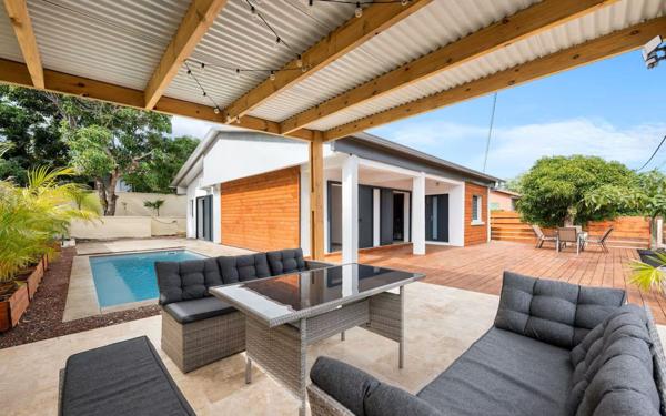 Maison à vendre    4 pièces • 110 m2 Saint-Paul