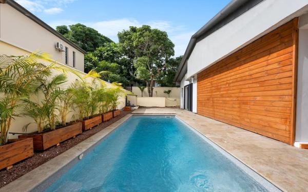 Maison à vendre    4 pièces • 110 m2 Saint-Paul