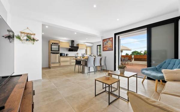 Maison à vendre    4 pièces • 110 m2 Saint-Paul