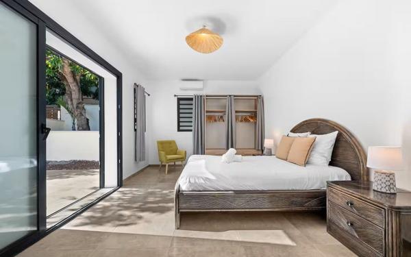 Maison à vendre    4 pièces • 110 m2 Saint-Paul