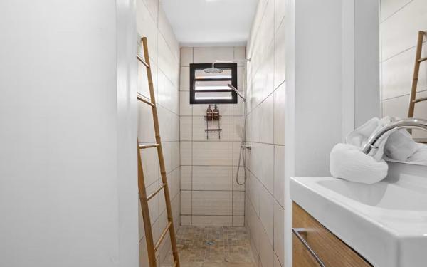 Maison à vendre    4 pièces • 110 m2 Saint-Paul