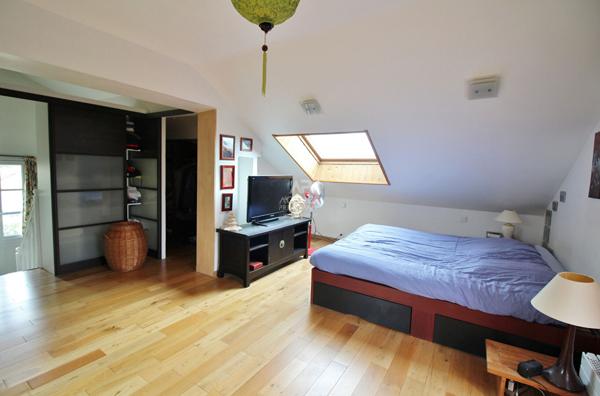 Maison familiale en pierres de meulière proche gare et lac d'Enghien ! €725 000 ** - Référence 25-3850