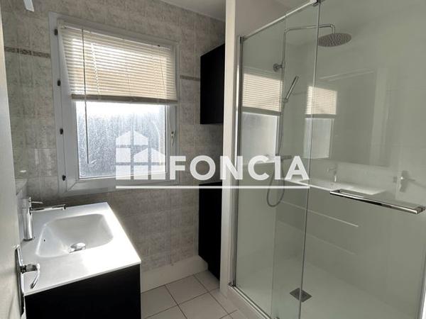 Location Appartement 3 pièces 56.7 m² - Cholet 49300