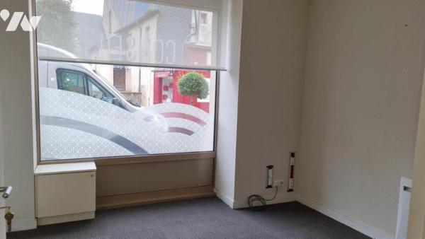 LA GUERCHE- Plein-centre - Immeuble