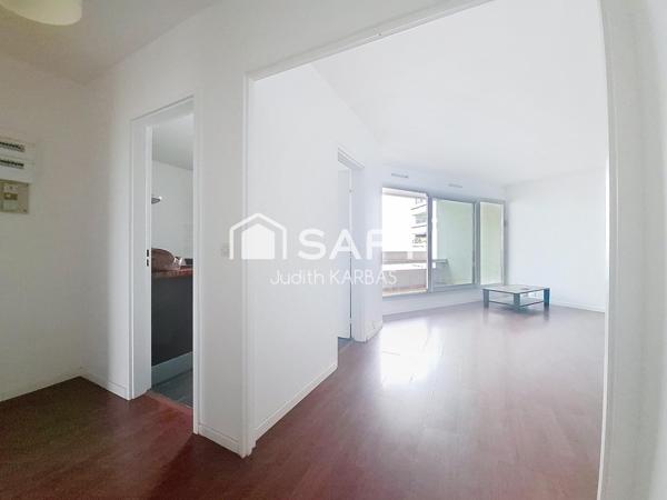Appartement lumineux avec terrasse