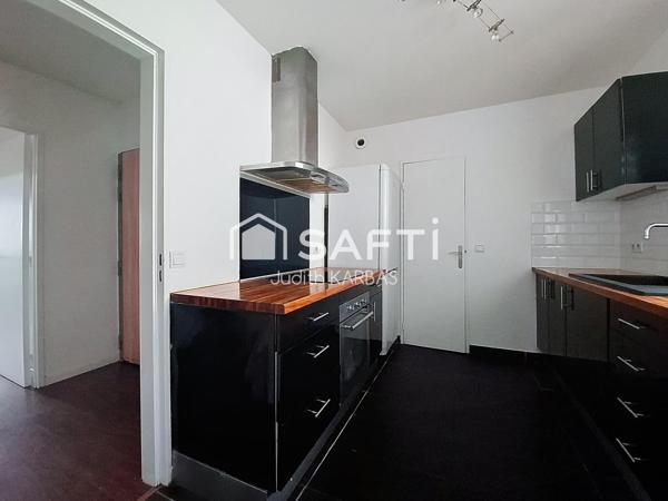 Appartement lumineux avec terrasse