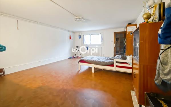 Maison à vendre    5 pièces •  Quinssaines