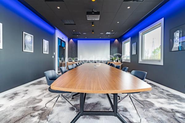 Local commercial à louer 1 pièces de 25 m² à Pontoise