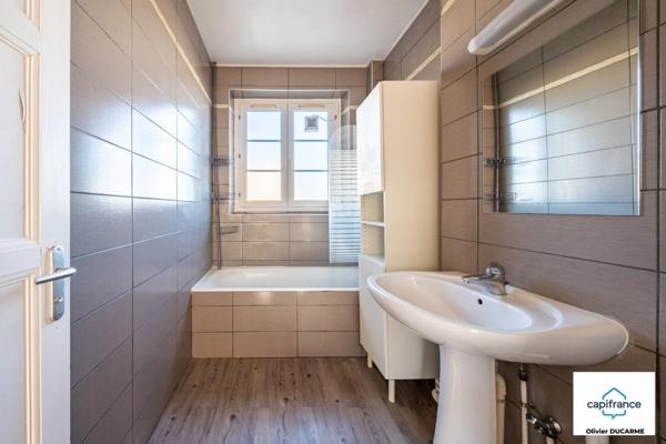 Appartement à vendre 3 pièces DIJON (21) secteur allées du Parc, avec balcon, cave et grenier