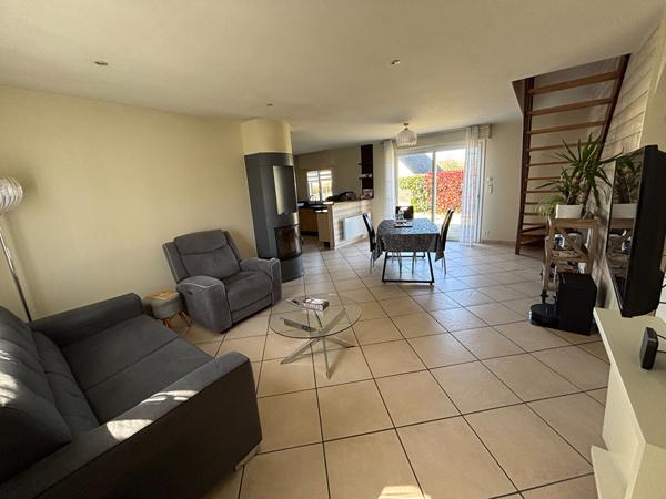 Maison Ferel 6 pièce(s) 112.04 m2