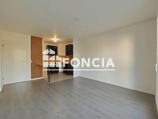 Location Appartement 2 pièces 41.17 m² - ALLEE JEAN BAPTISTE DU CERCEAU Tremblay En France 93290