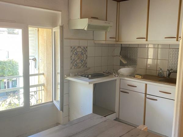 Location Appartement 2 pièces Simiane-Collongue (13109) - centre ville