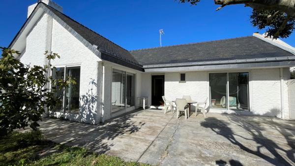 QUIBERON - Vente maison de plain-pied avec une dependance, au calme et proche du centre