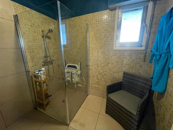 QUIBERON - Vente maison de plain-pied avec une dependance, au calme et proche du centre