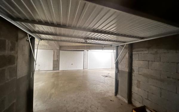 Stationnement à louer    14,81 m2 Le Pouliguen