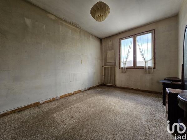 Maison 5 pièces de 92 m² à Champagne-sur-Seine (77430)