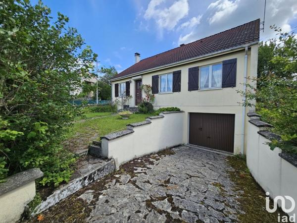 Maison 5 pièces de 92 m² à Champagne-sur-Seine (77430)