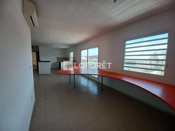 Location bureau Cayenne - 3 pièce(s) - 104 m² - 1 978 €/mois