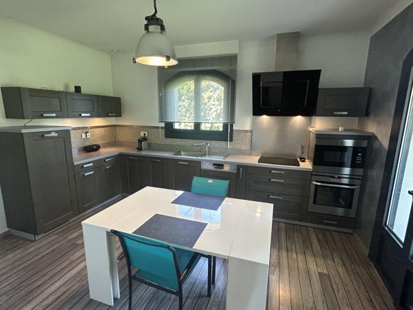 MAISON AVEC JARDIN
