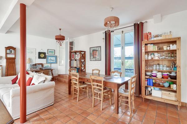 SEVRES RIVE GAUCHE - MAISON FAMILIALE €890 000 ** - Référence 614-S