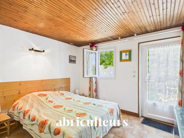 BIENS À VENDRE SUR TERRAIN CLOS CENTRE-VILLE LA BARRE DE MONTS
