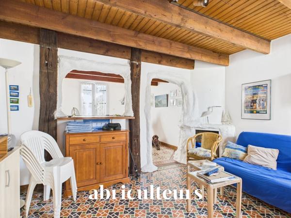 BIENS À VENDRE SUR TERRAIN CLOS CENTRE-VILLE LA BARRE DE MONTS
