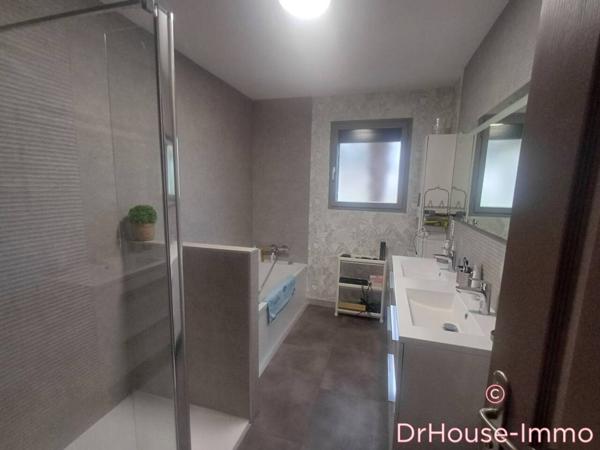 Maison à vendre 5 pièces de 171 m²