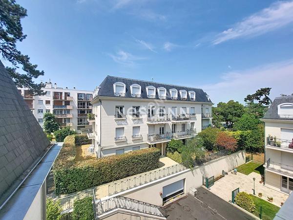 Appartement 3 pièces à louer au dernier étage à Ponthierry Centre Ville