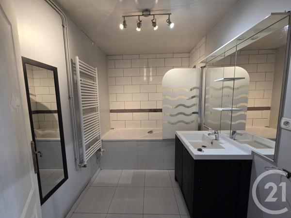 Appartement T4 à vendre  5 pièces - 124 m2 SAONE - 25