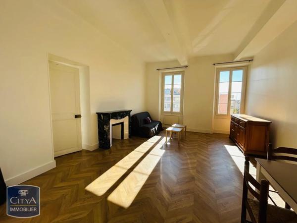 Appartement à louer 3 pièces 71.51m²