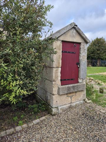 Tocane-Saint-Apre (24350) Maison à vendre de 120 m² Dordogne - Périgueux - Ribérac - Tocane - Dépendances - Potentiel profession