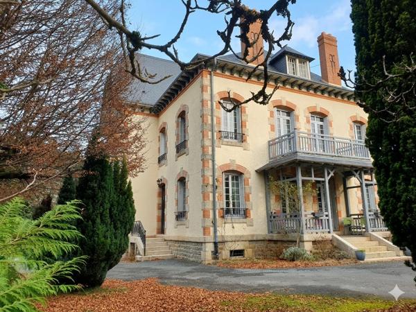 Vente maison bourgeoise 265 m² 10 Pièces Châlus